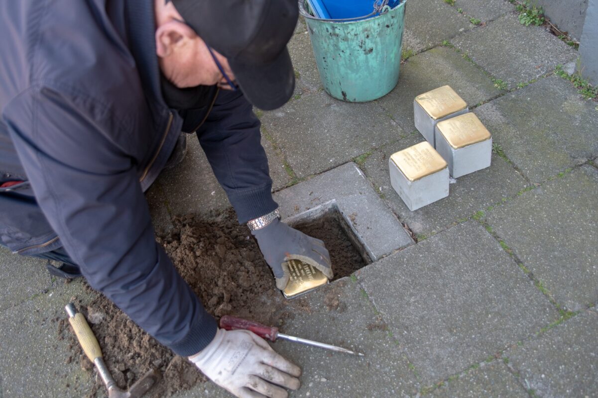 Stolpersteine geplaatst in Almelo