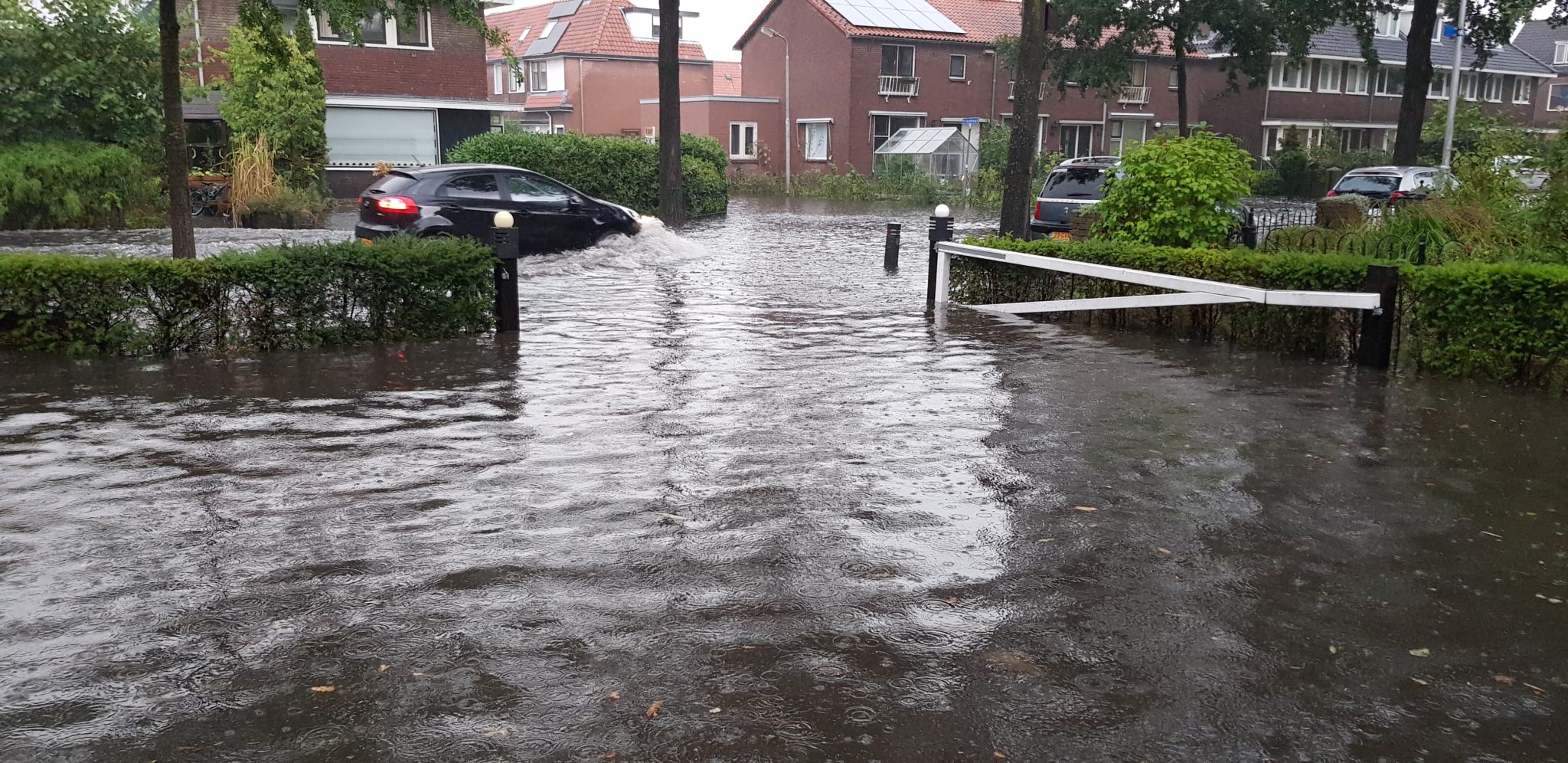 Wateroverlast door regen in Amersfoort