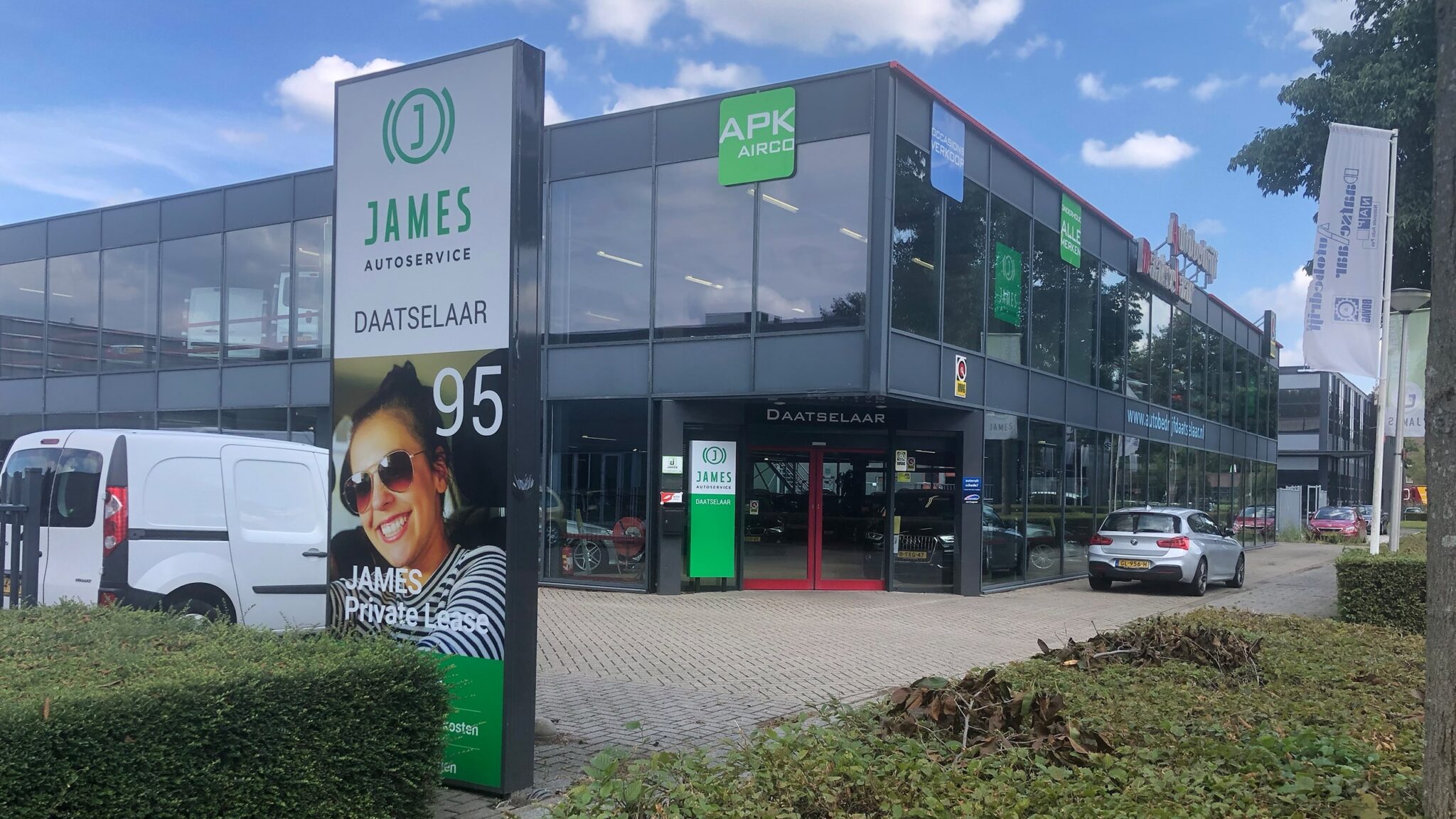 JAMES Auto Service Daatselaar indebuurt Amersfoort