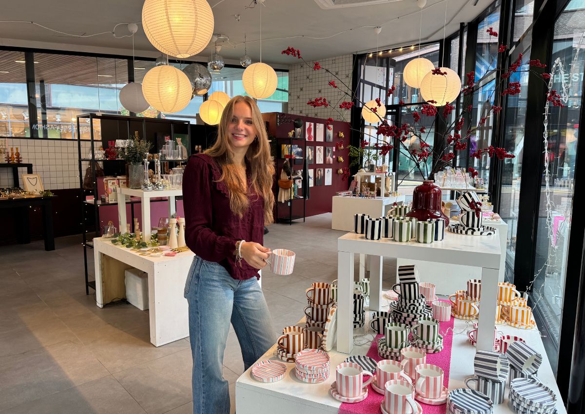 Coosje is pas 19 en opent haar eigen pop-upwinkel vol cadeautjes