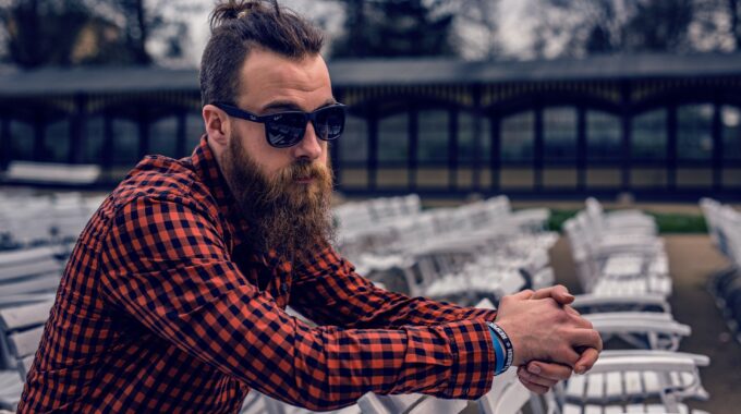 man met baard