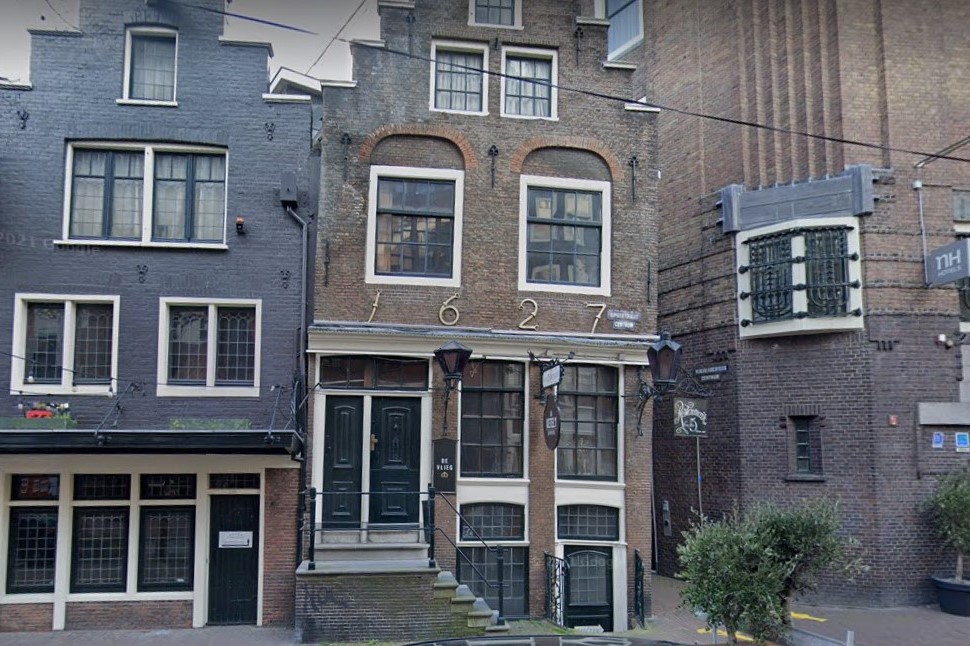 Bar de Vlieg Amsterdam | screenshot via Google Maps