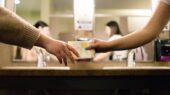 gratis menstruatieproducten amsterdam