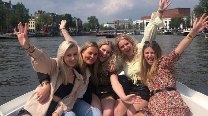 Bootje varen Amsterdam