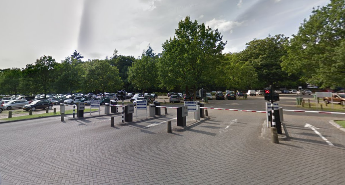 parkeerplaats berg en bos