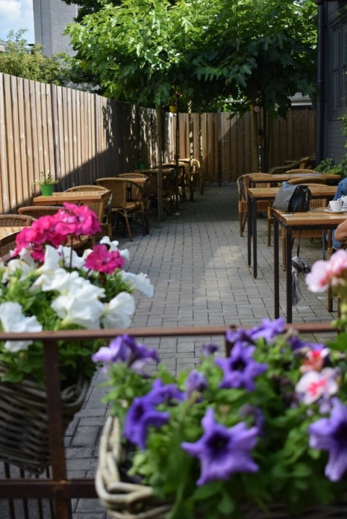 Binnentuin Apeldoorns Koffiehuys (1)