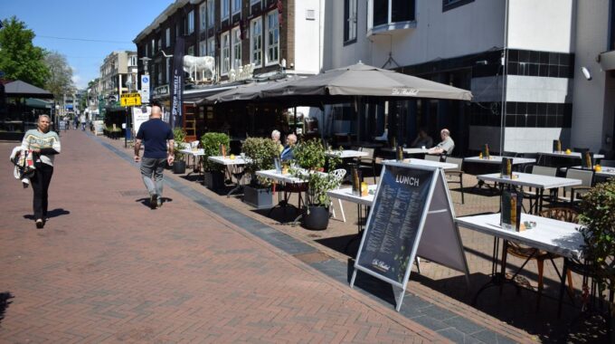 de babbel terras caterplein apeldoorn