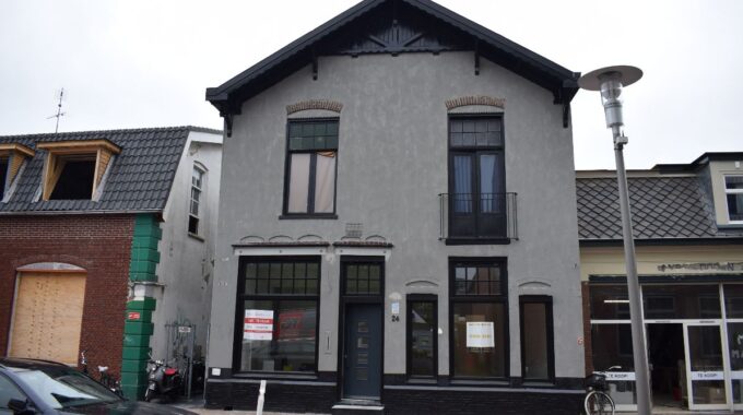 beekstraat 24