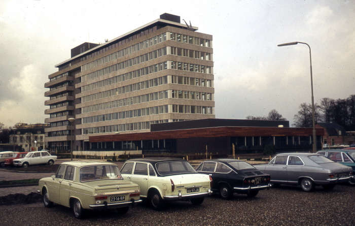 Stadskantoor Badhuisweg 1974
