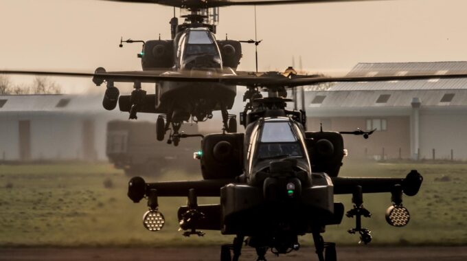 Apache helikopters