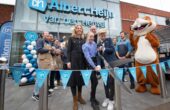 Albert Heijn, Yasmin Hargreaves
