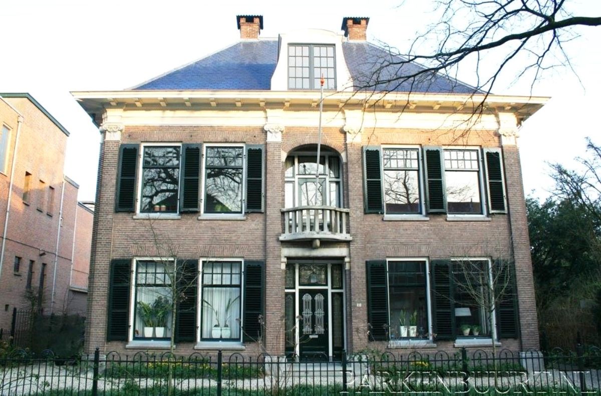 Kijktip: Apeldoornse Sarissa (26) laat zien hoe ze geld verdient in Fok De  Vakkenvuller - Oozo.nl