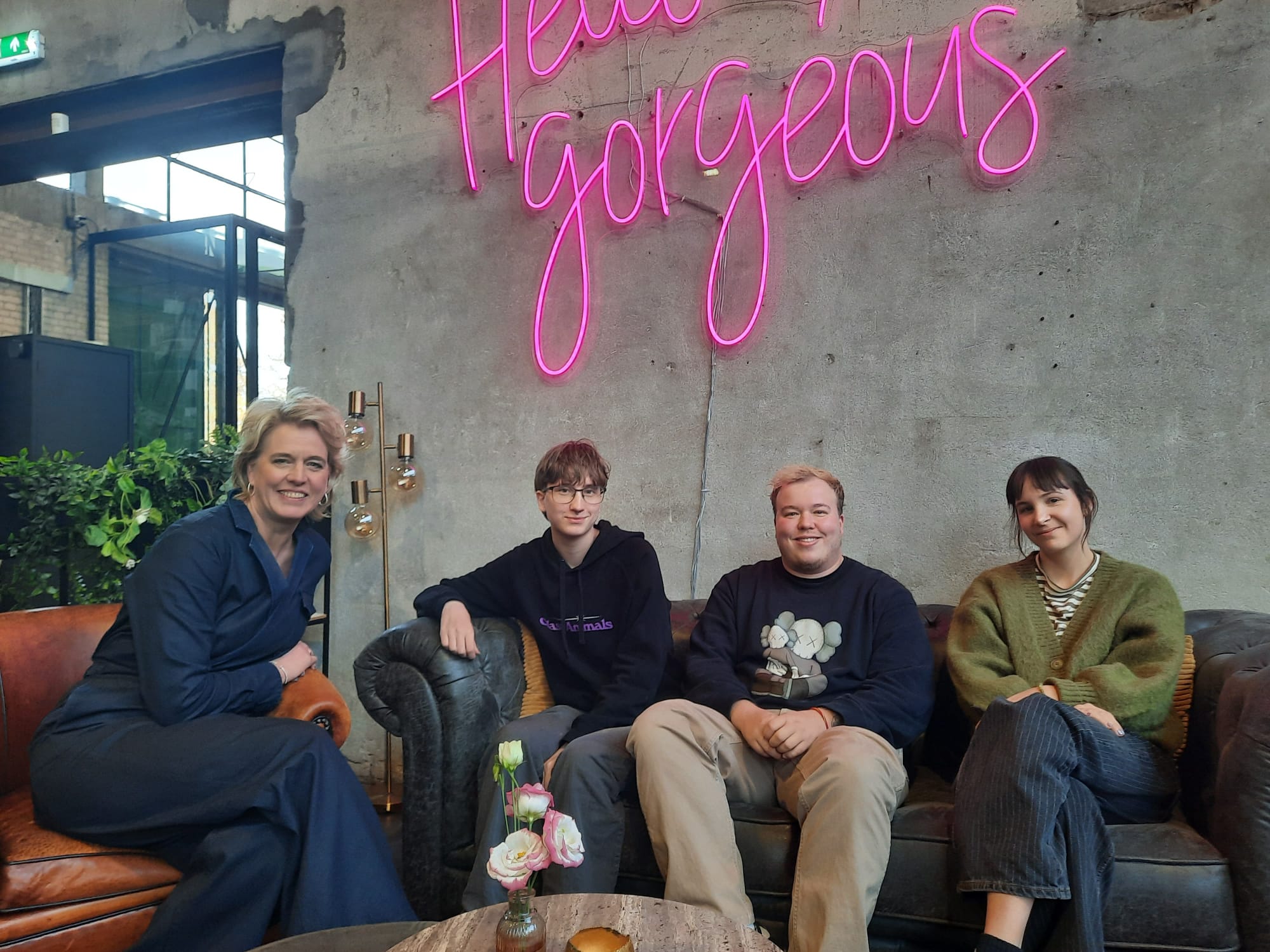 Festival in Apeldoorn voor en door queerjongeren: ‘Veilige plek om in contact te komen met anderen’