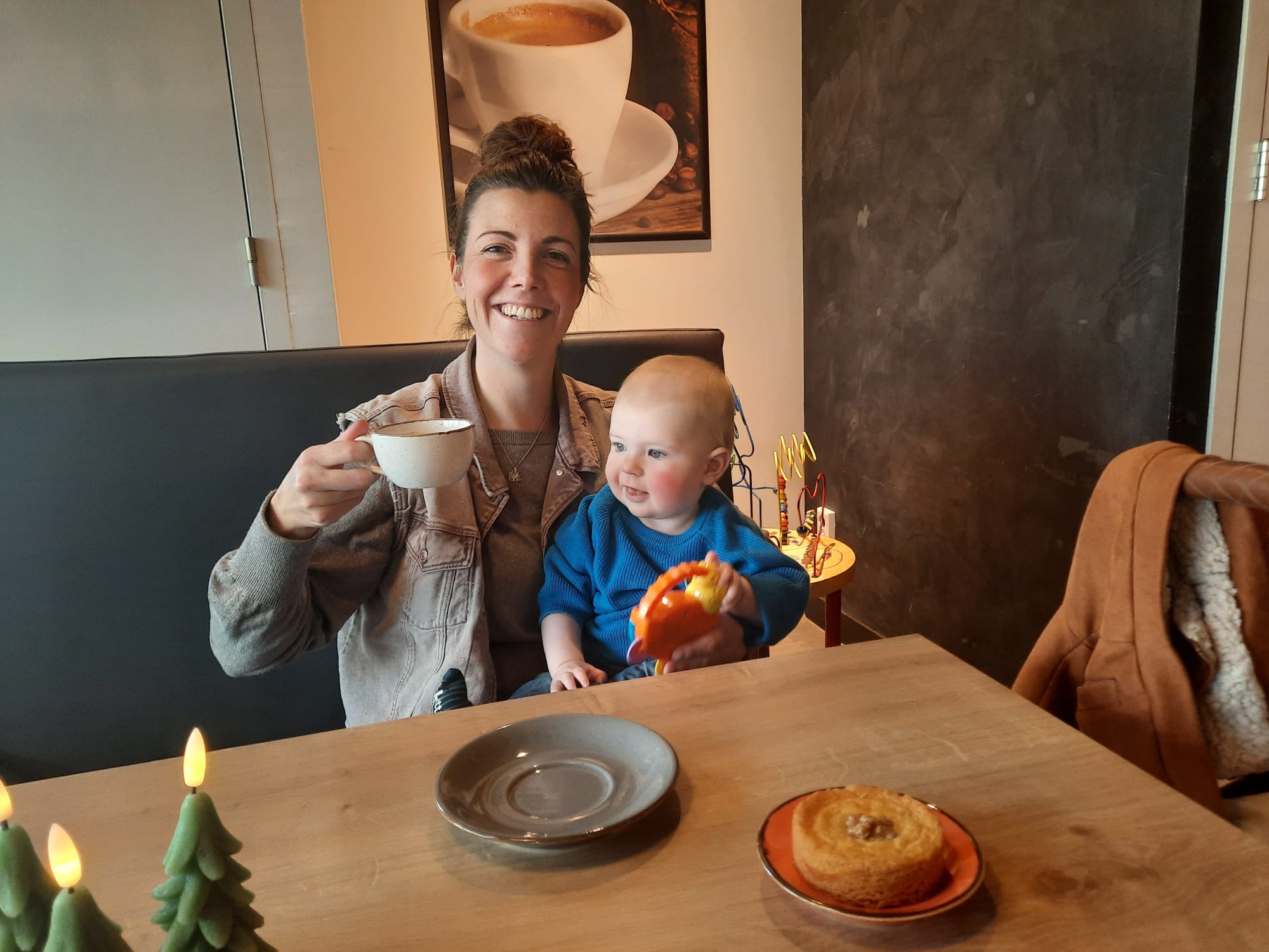 Kim (36) start nieuw mamacafé in Apeldoorn: ‘Locatie is verrassend’