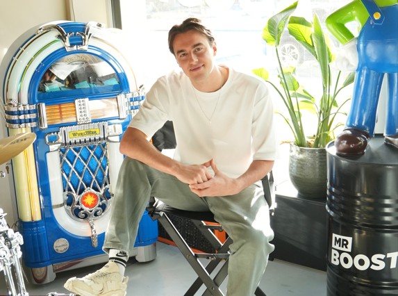 Driving Home For Christmas: hier in Apeldoorn staat een bijzondere Chris Rea-jukebox