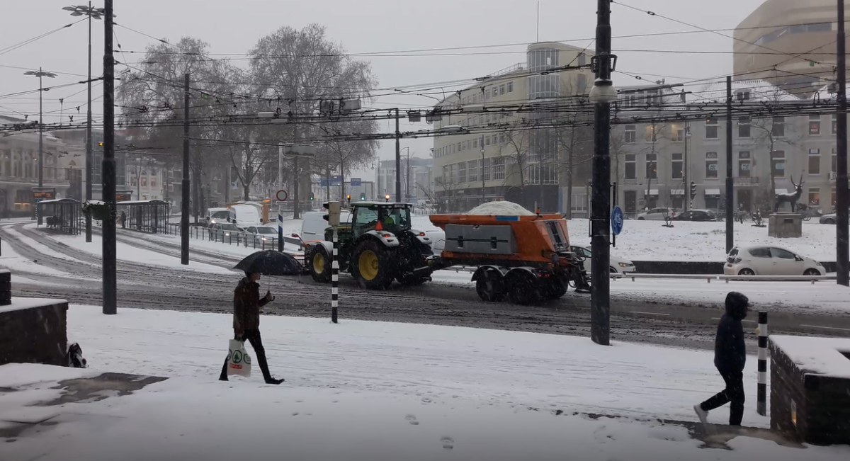 Veilig de weg op: op deze wegen in Arnhem wordt gestrooid