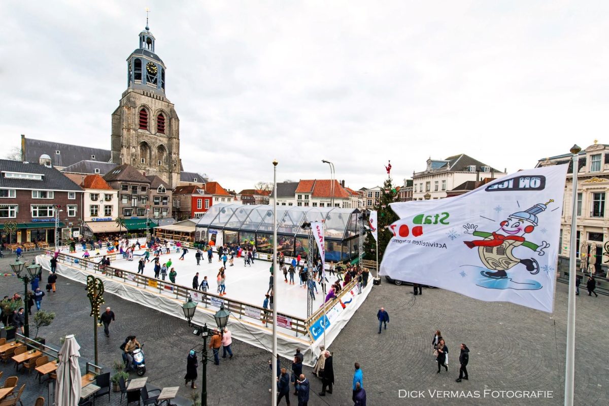 Twintig jaar Kerstijsbaan openingstijden en het programma indebuurt Bergen op Zoom Twintig jaar Kerstijsbaan openingstijden en het programma indebuurt Bergen op Zoom