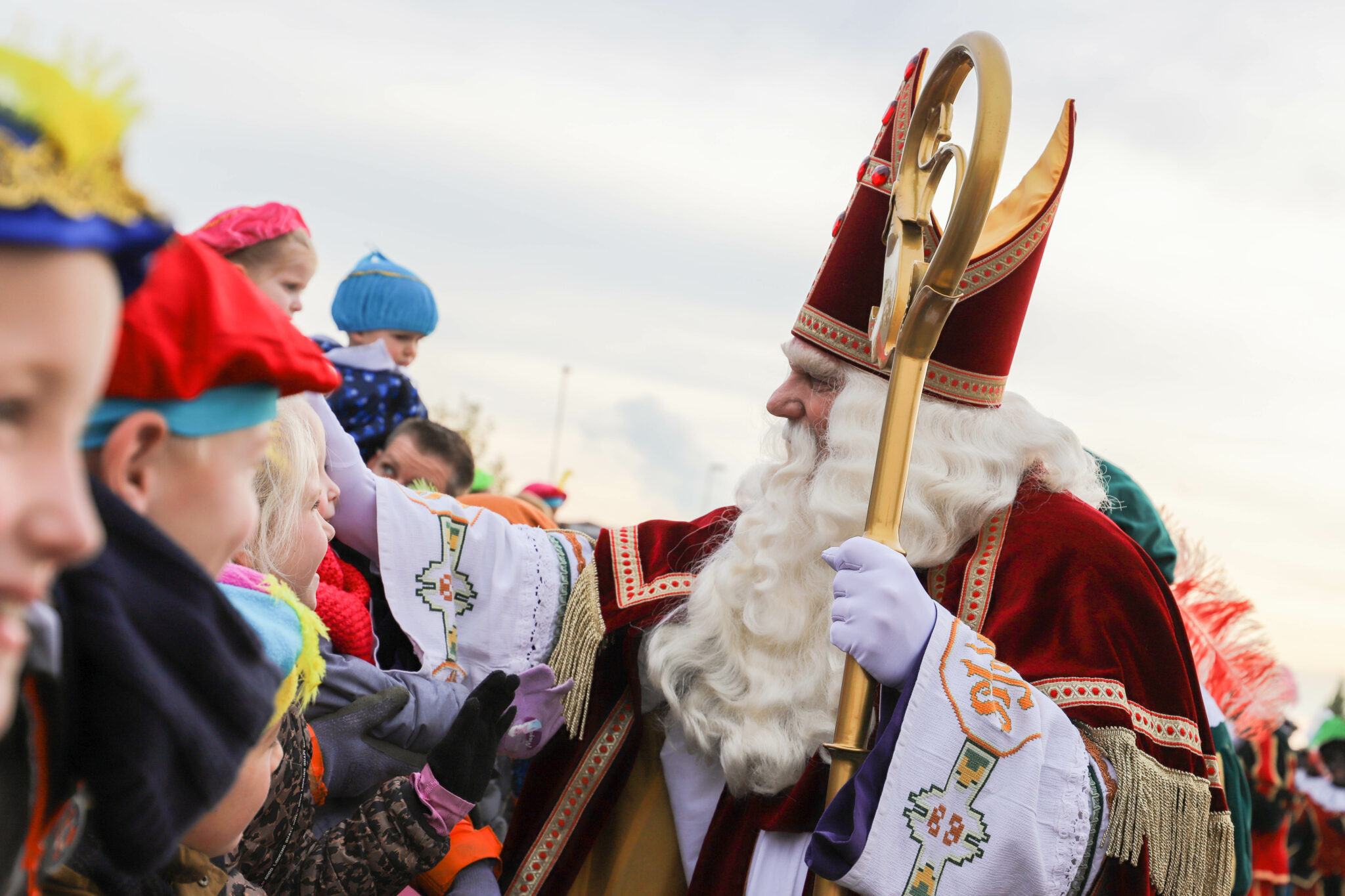 sinterklaas bergen op zoom intocht stoomboot sint nicolaas piet pieten zwarte pieten