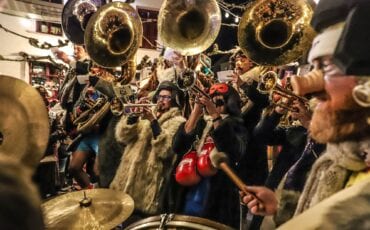 Vastenavend dweilen vastenavend bend bettel beursplein t'is wezeluk waar