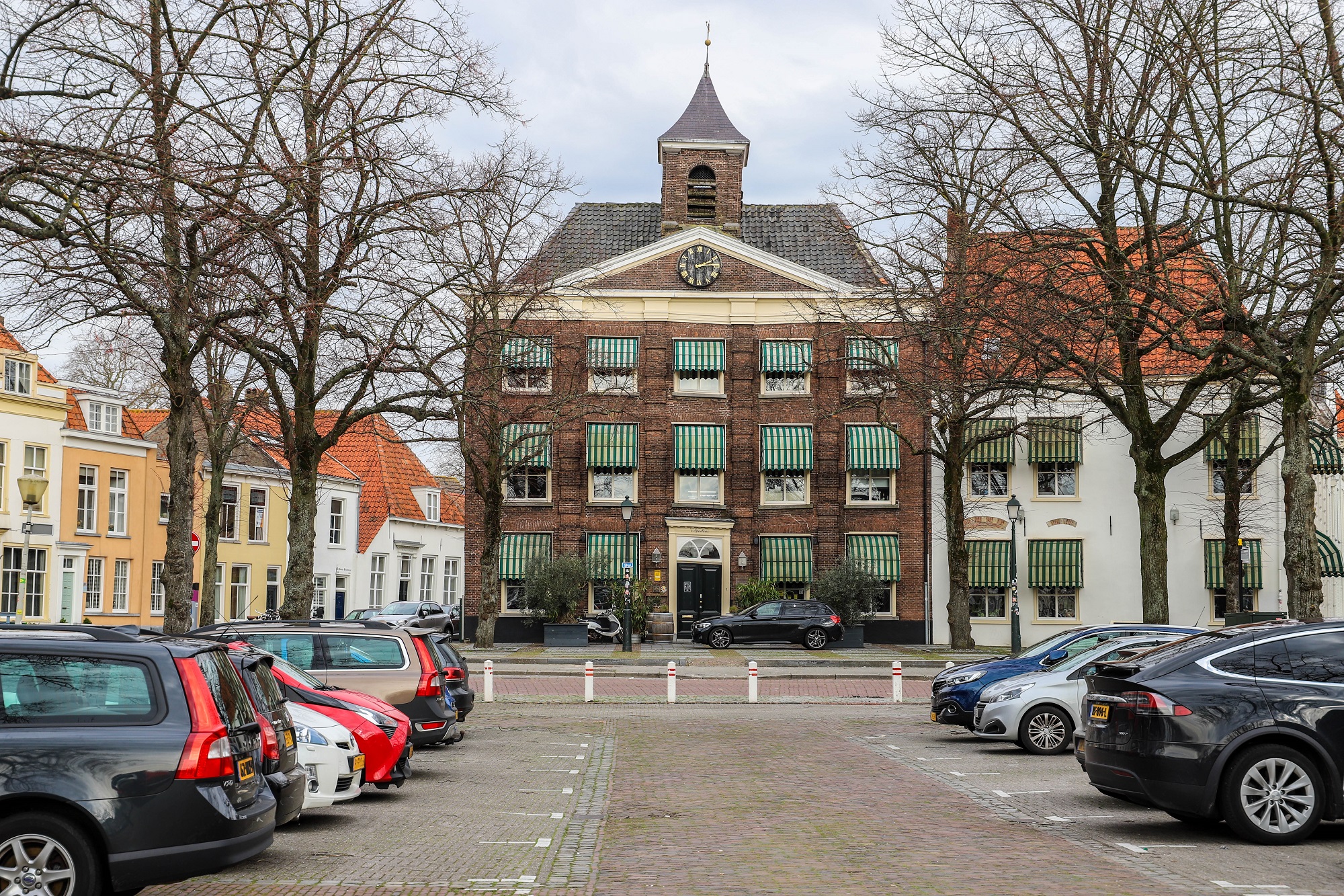 werk parkeervergunning bergen op zoom auto kaai Gedempte Haven oude parkeren spuihuis