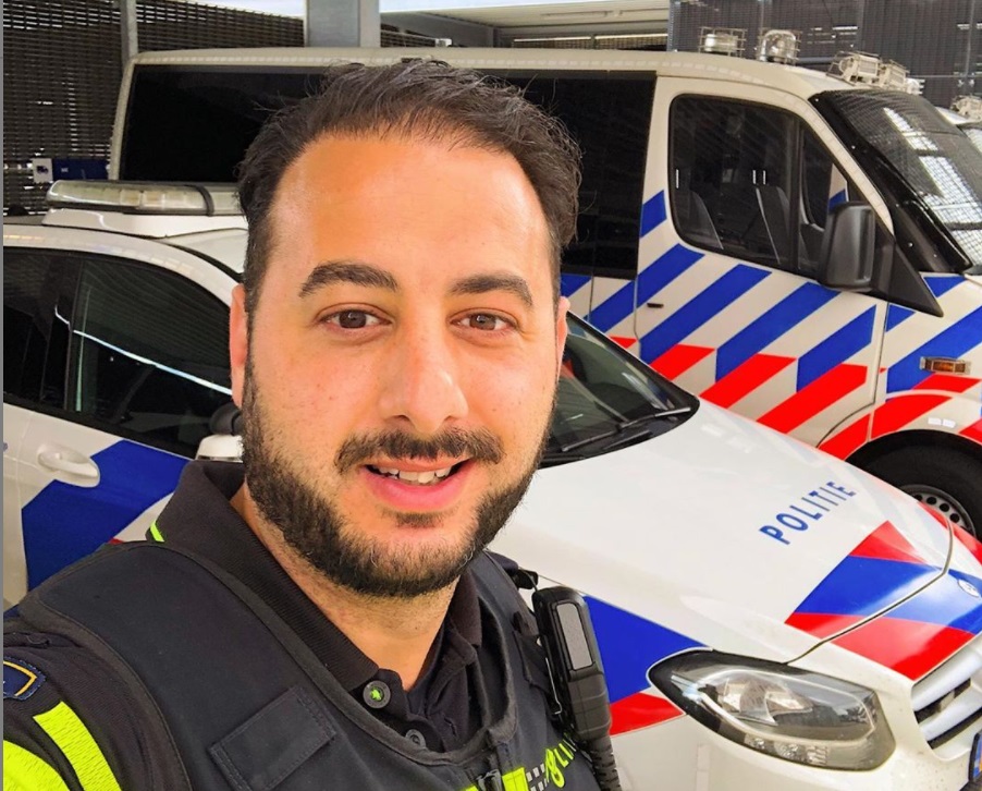 wijkagent politie bergen op zoom agent agenten Caner Büyükördek instagram wijkagenten bergen op zoom
