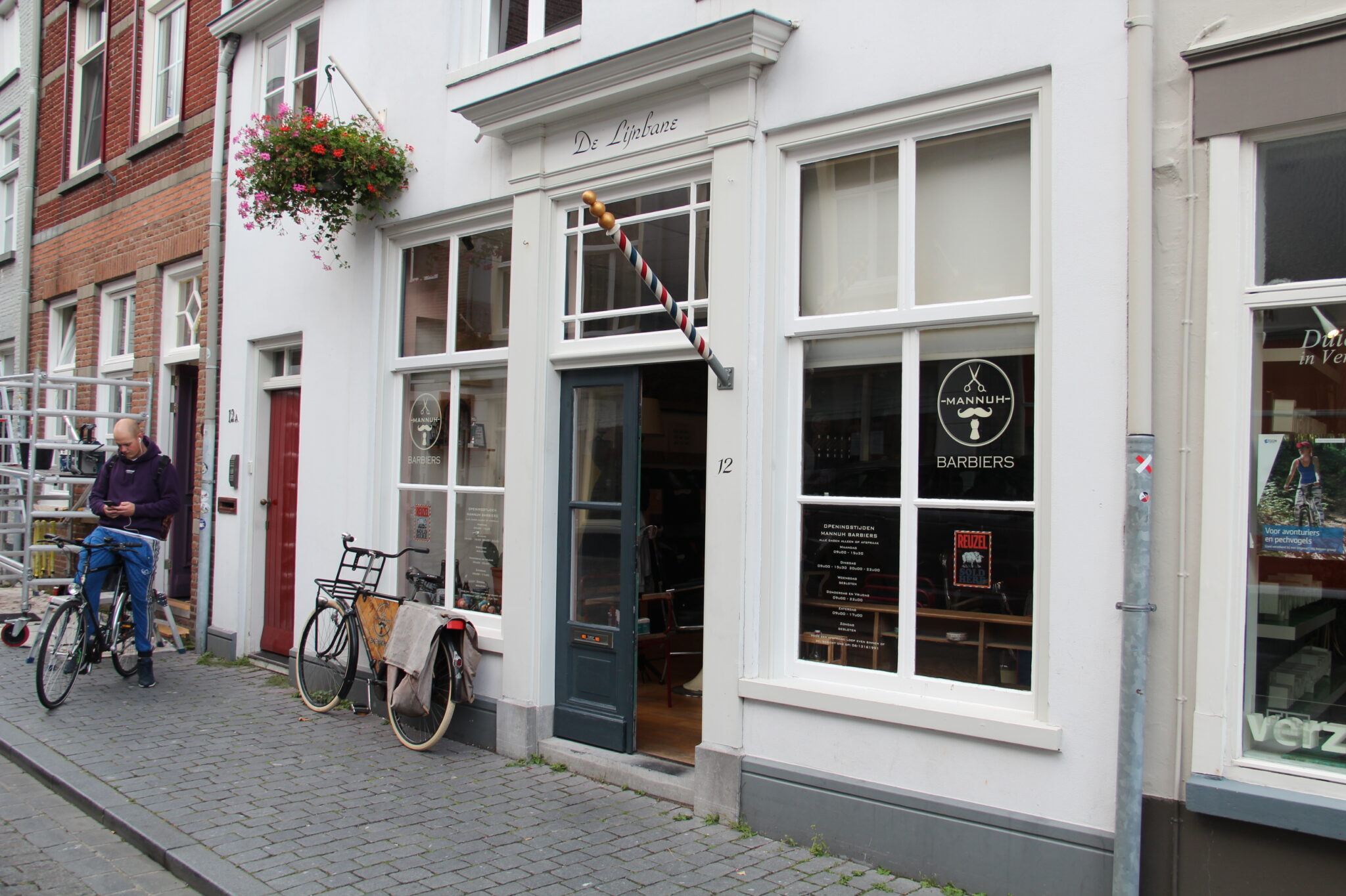 kappers bergen op zoom Mannuh Barbiers Jaap Leyte kapper kapperszaak barbershop