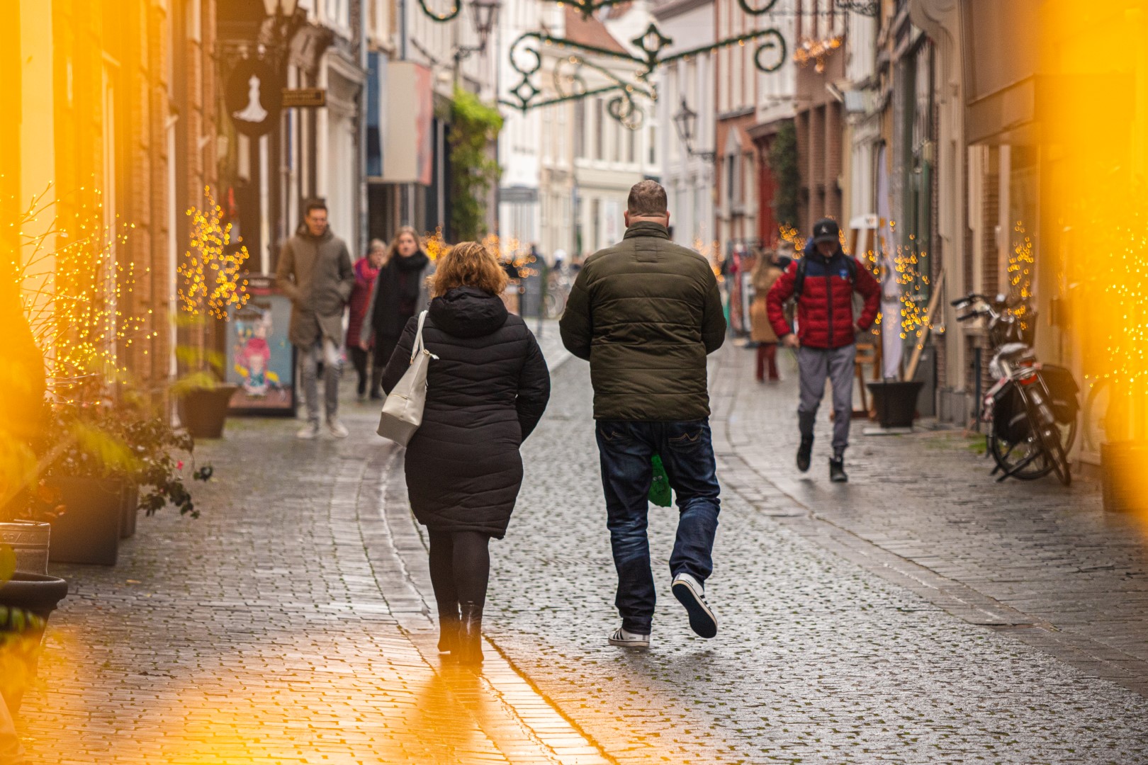vierkantje winkelen winkelende mensen drukte shoppen winkelstraat december winter