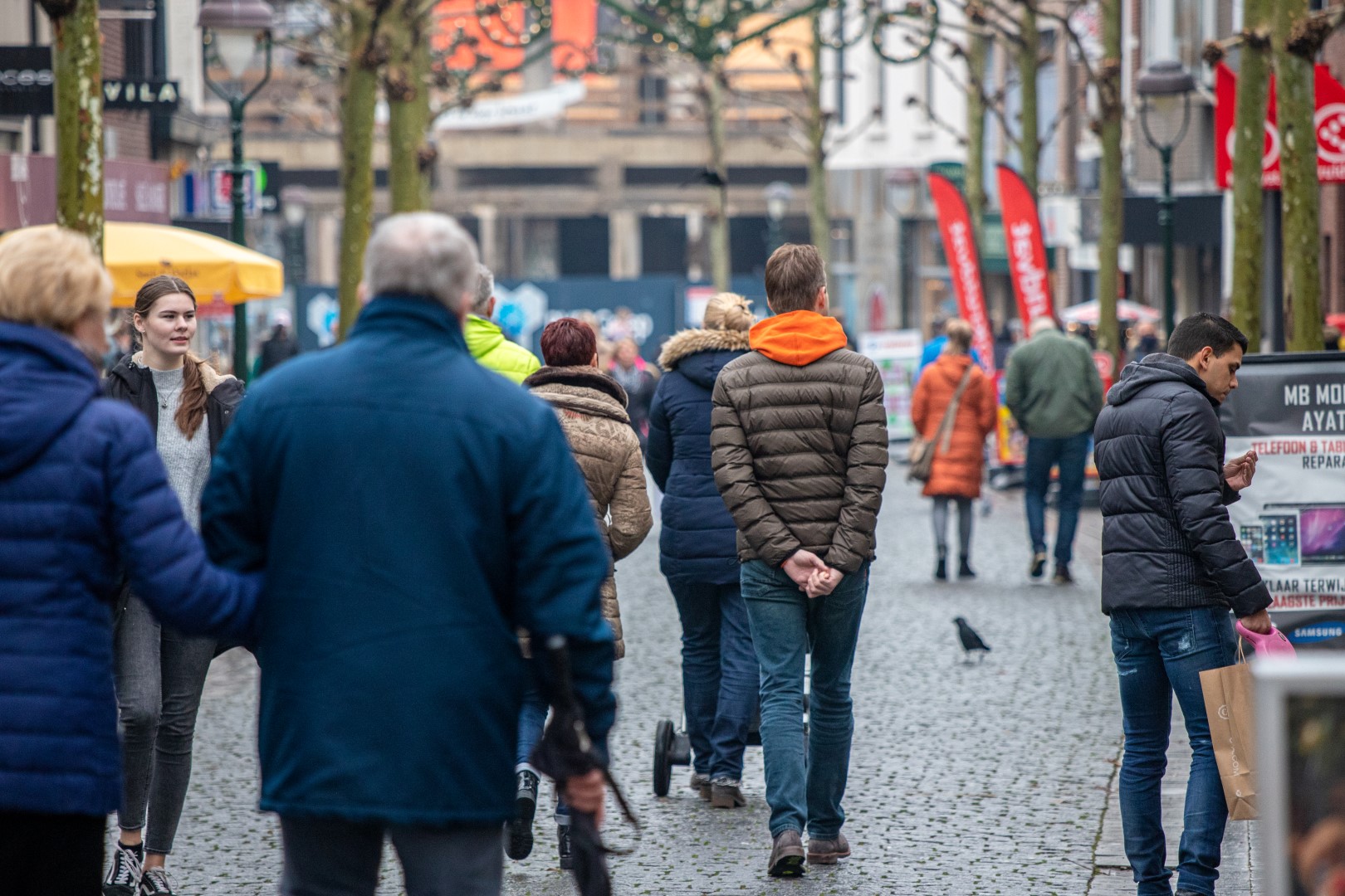 sint josephstraat winkelen winkelende mensen drukte shoppen winkelstraat december winter