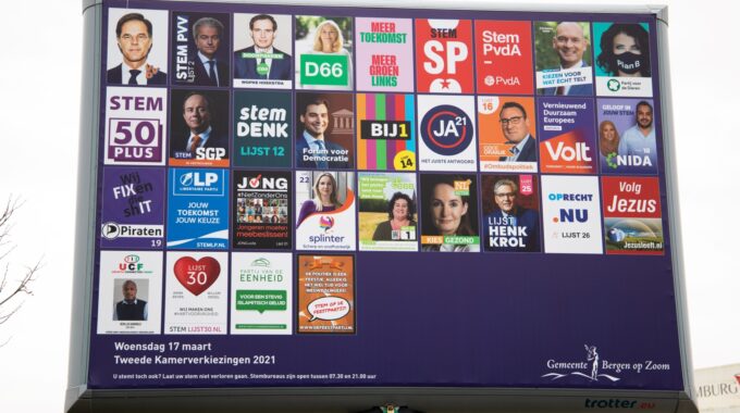 Verkiezingen Tweede Kamer Posters Bord Stemmen