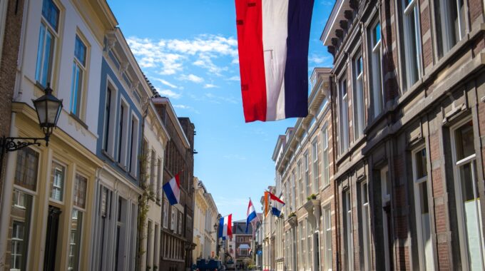 koningsdag 2021 kingsday woningsdag oranje 27 april vlag