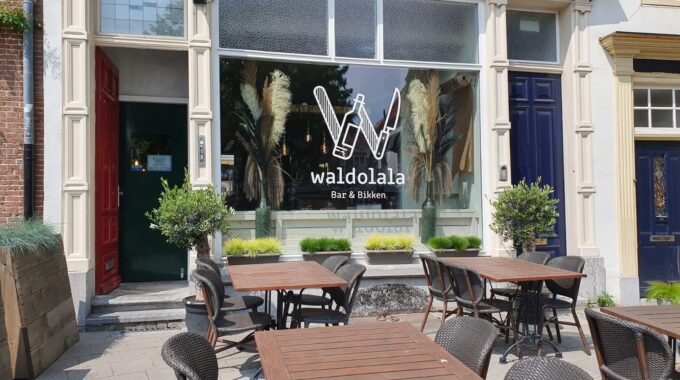 Waldolala Bar & Bikken
