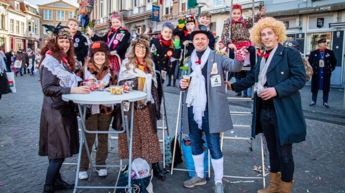vastenavend 2022 carnaval kinder maandag kindervastenavend steketee nar prins grootste boer gevolg dweil peperbus leut