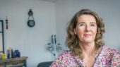Monique Hermus van Tren Counseling helpt met ooracupunctuur bij stoppen met roken in regio Bergen op Zoom
