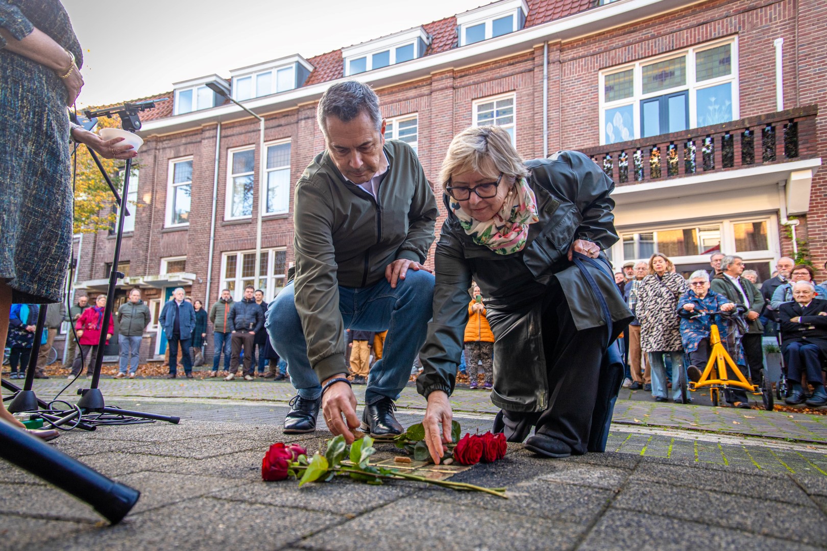 De eerste Bergse stolpersteine zijn geplaatst indebuurt Bergen op Zoom