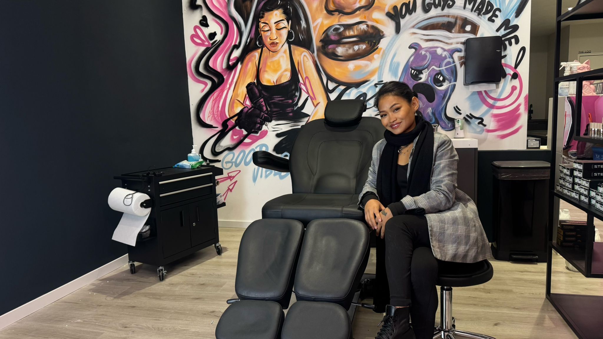 May opent tattooshop in Bergen op Zoom: ‘Ik wil mijn eigen stijl tot leven brengen’