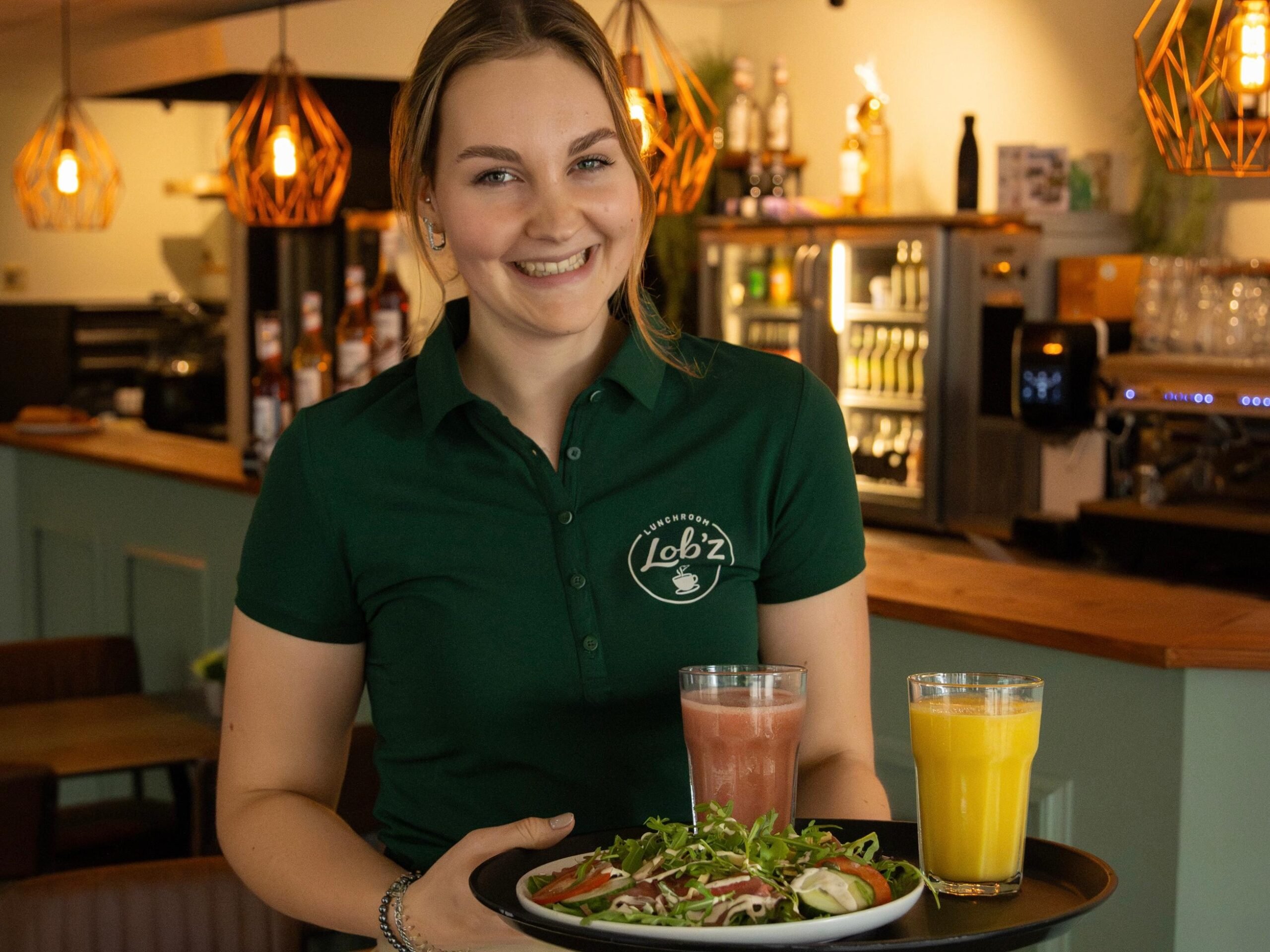 Lobke van Lunchroom Lob’z: ‘Een fijne koffiespot bij De Zeeland ontbrak in Bergen’