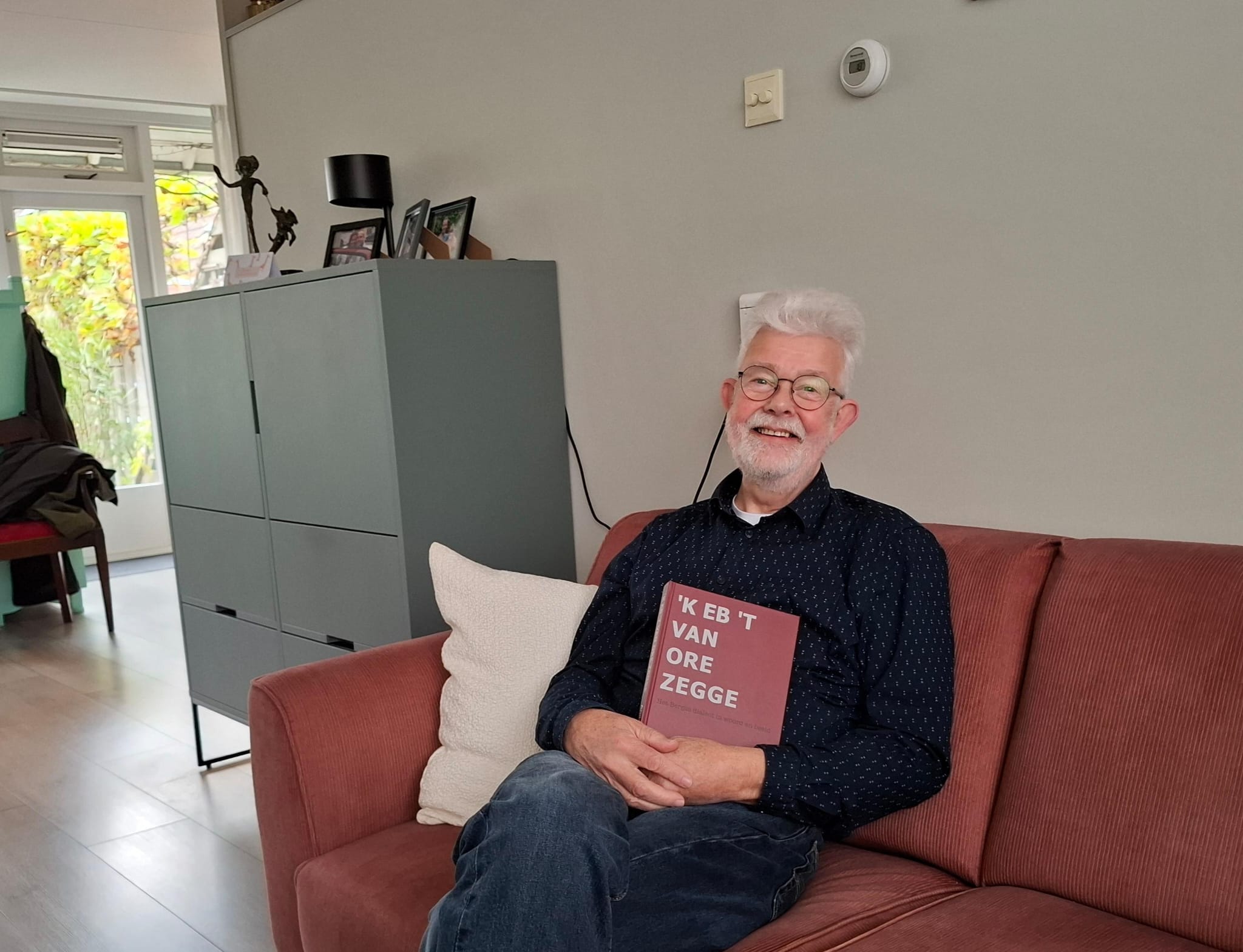 André legt het Bergse dialect vast in boek: ”k Eb ’t van ore zegge!’