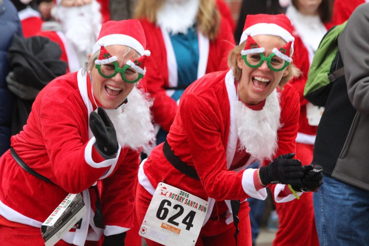Doe mee aan de Santa Run en loop hard in een kerstmannenpak