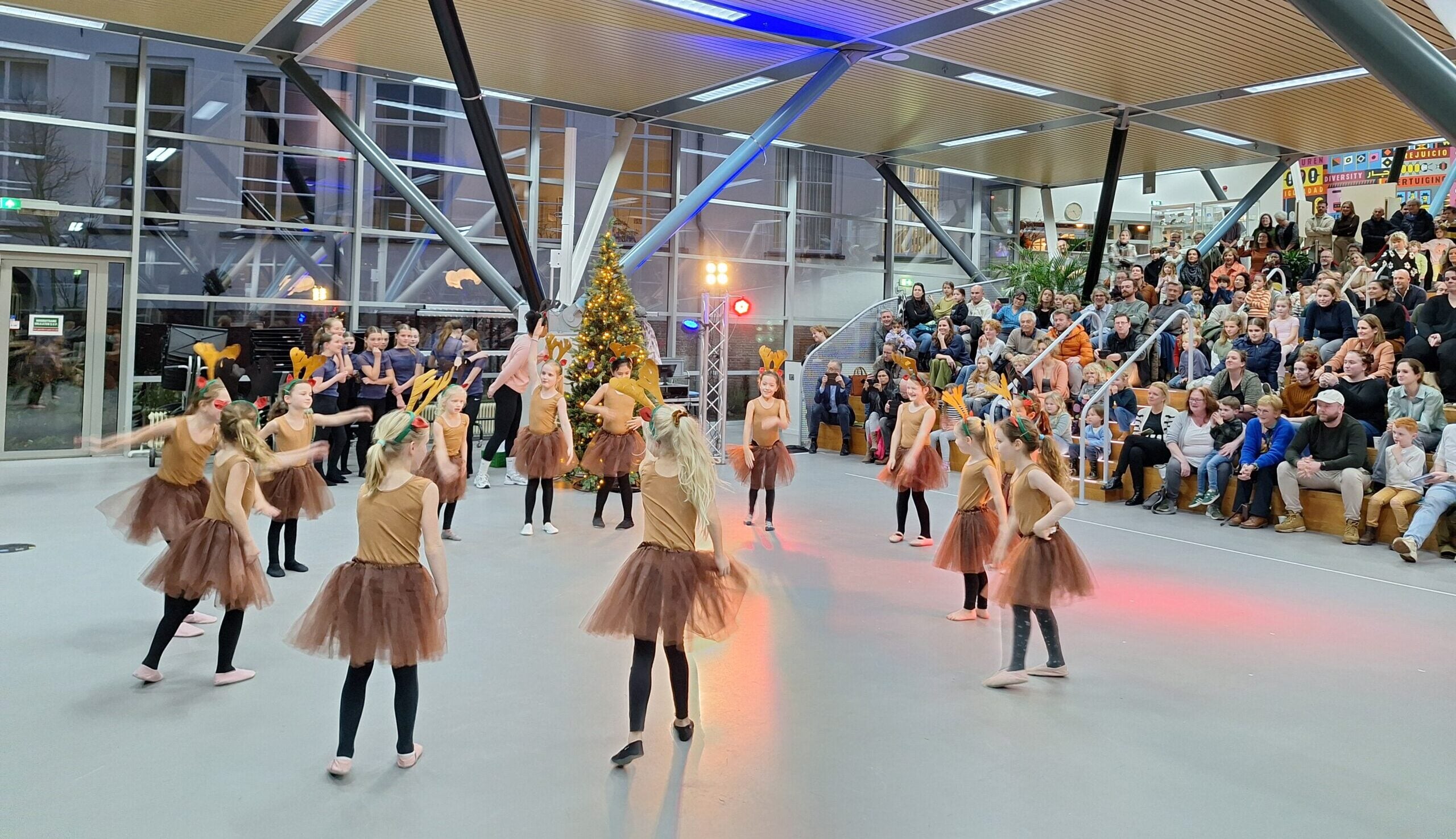 Gezellig! Dit knusse gratis kerstfeestje in Breda wil je niet missen