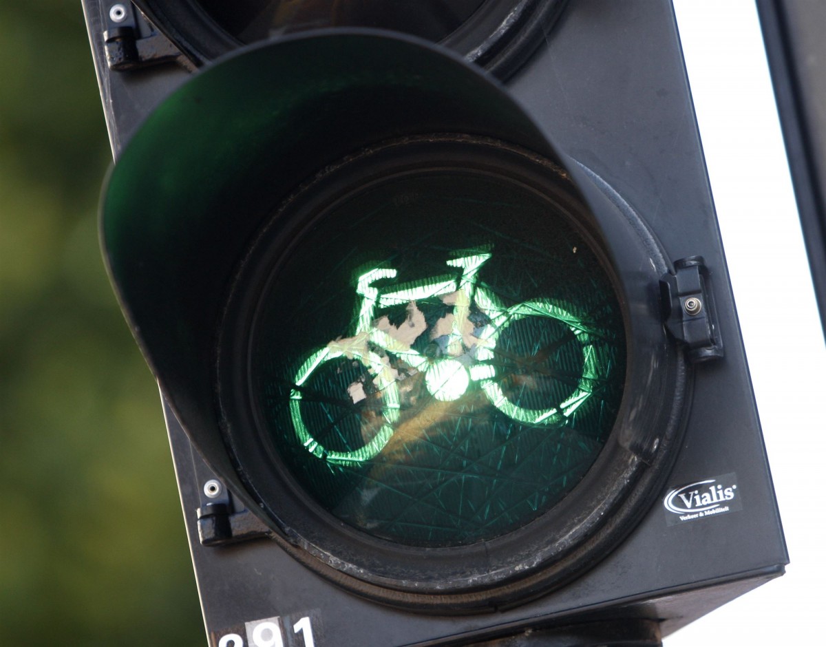 Fietsen fietspad Delft