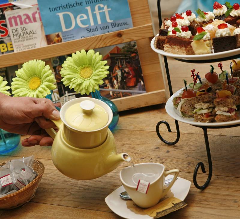 high tea bij stads-koffyhuis