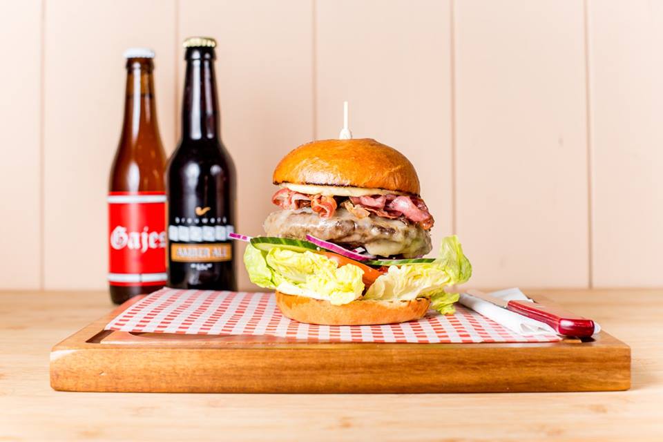 villa tuinfeest hamburger burger