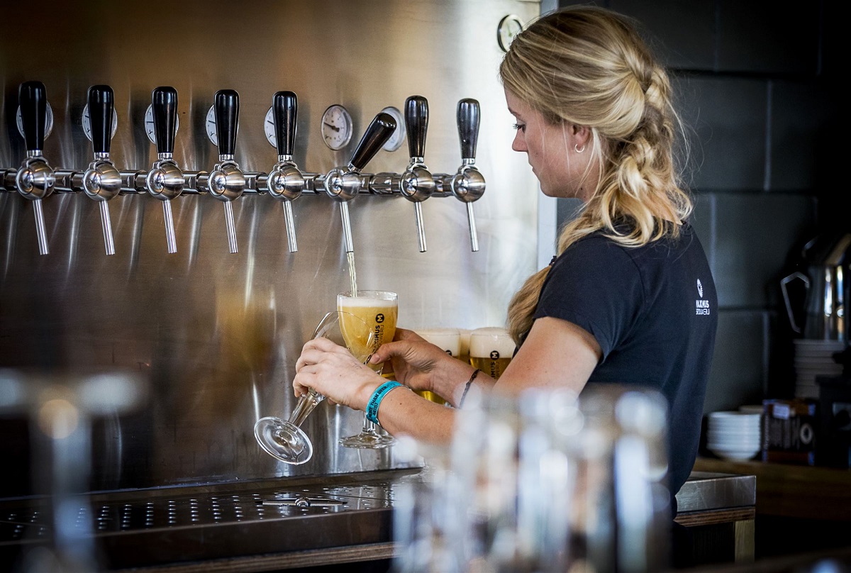 bier tappen barmedewerker vacatures