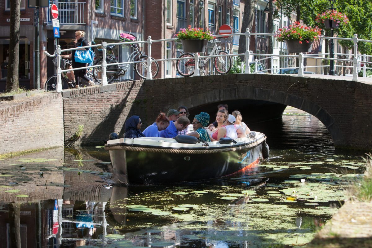 canalhopper delft gracht varen boot