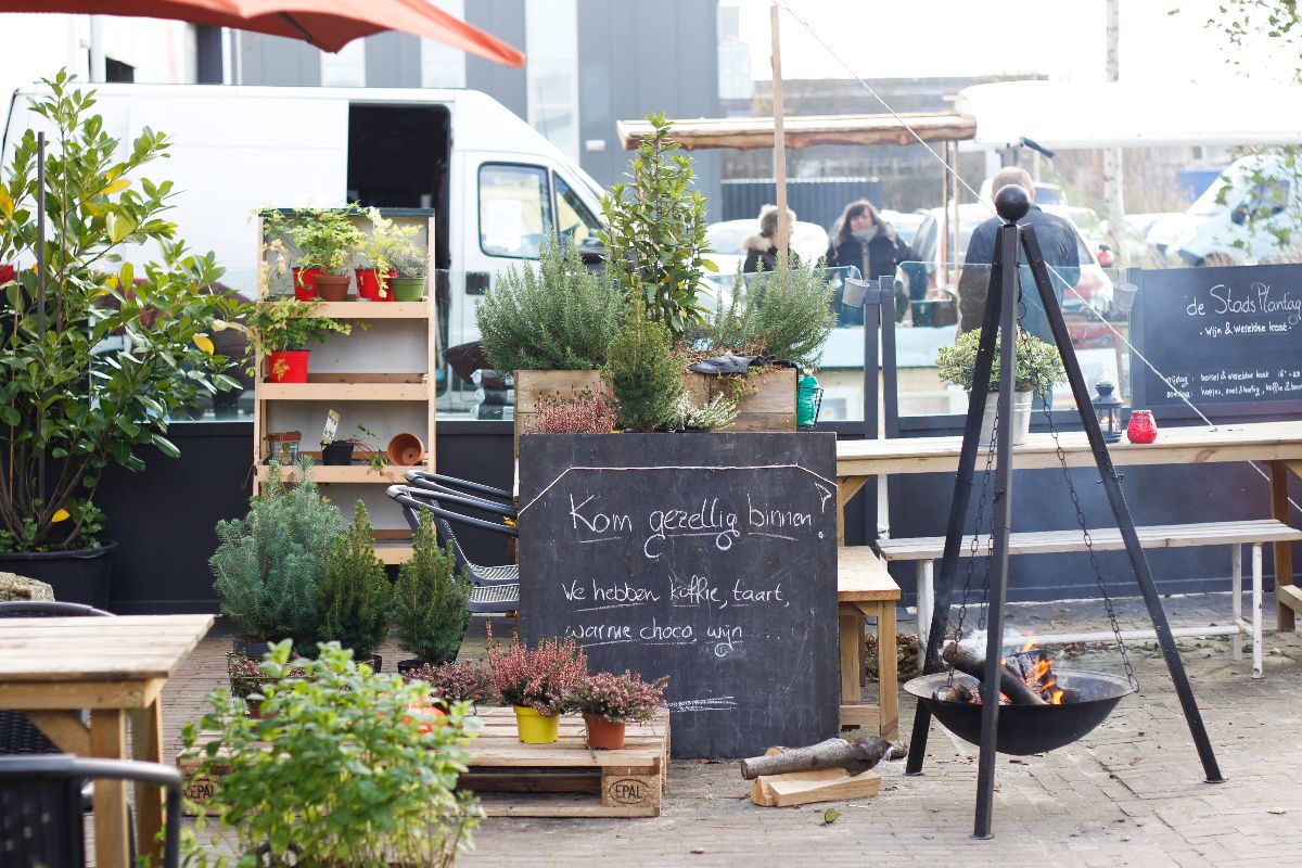schoemaker-plantage-delft paasmarkt tweede paasdag