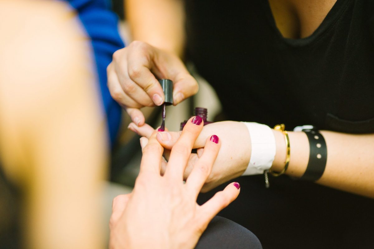 manicure in delft