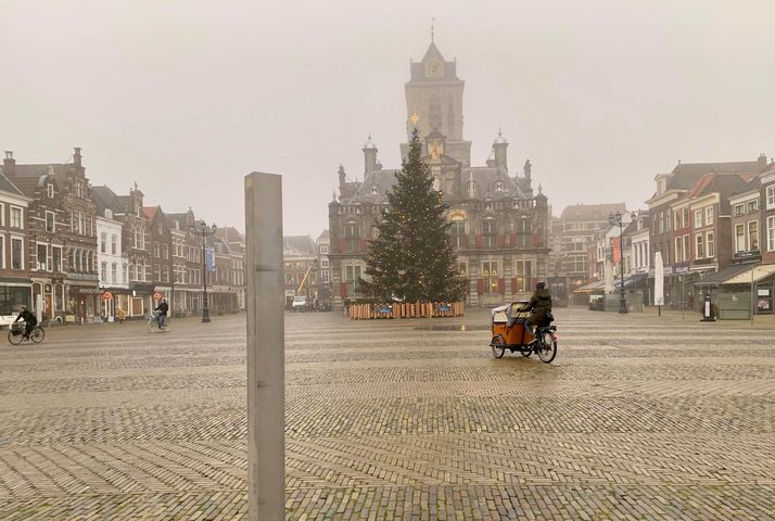 Nieuwsoverzicht Stuk Van Delft Nagebouwd In Minecraft En Mysterieuze Pilaar Op De Markt Indebuurt Delft