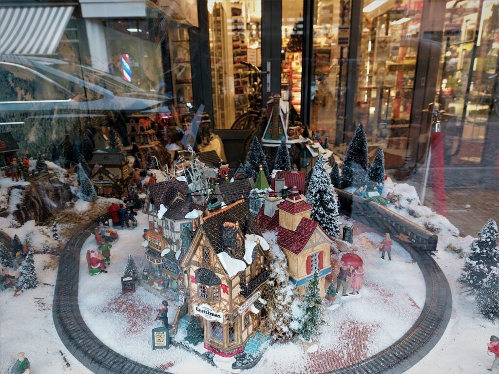 Gezocht: winkels in Delft met een shiny kerstetalage