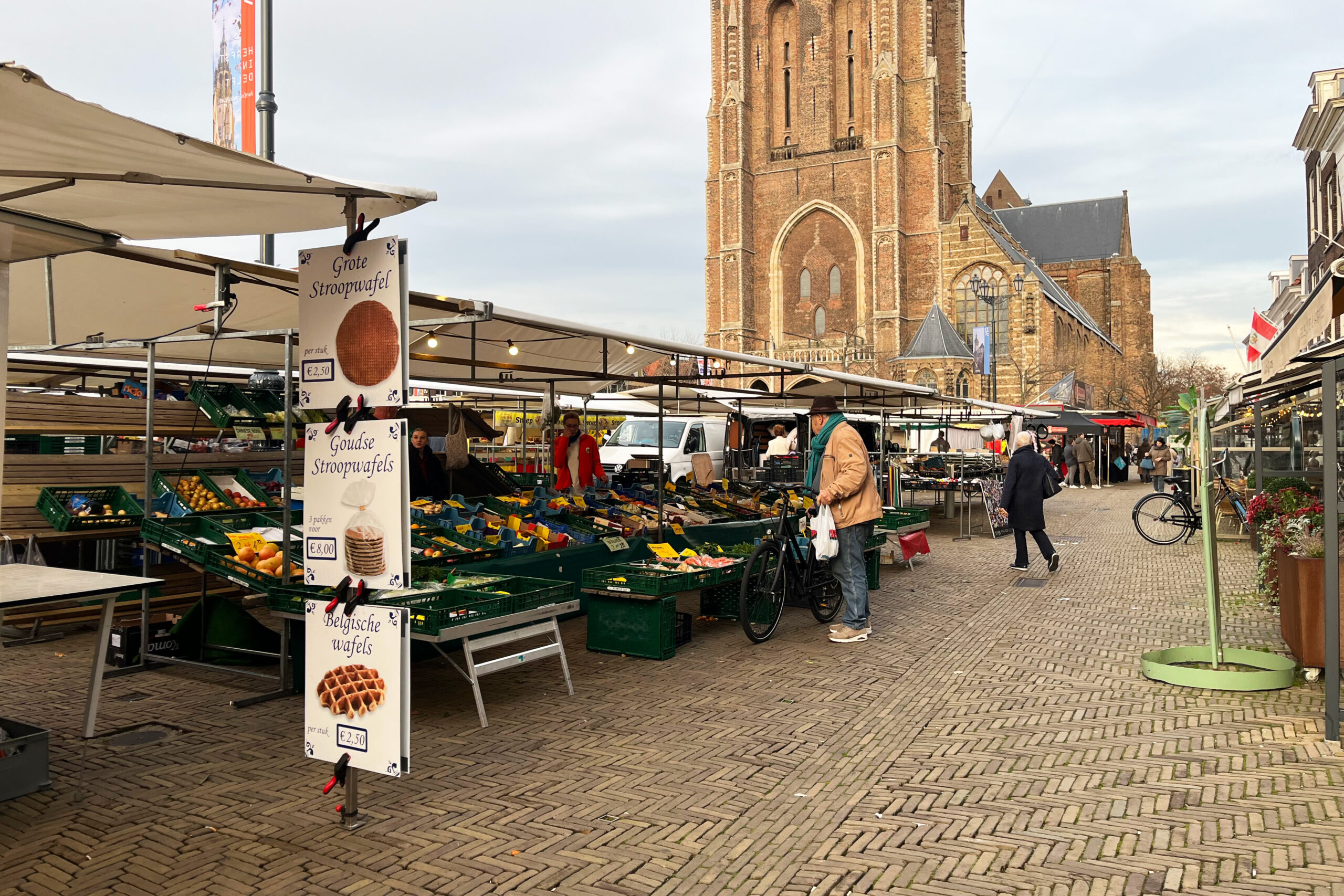 Handig om te weten: Delftse warenmarkt vervalt op eerste kerstdag