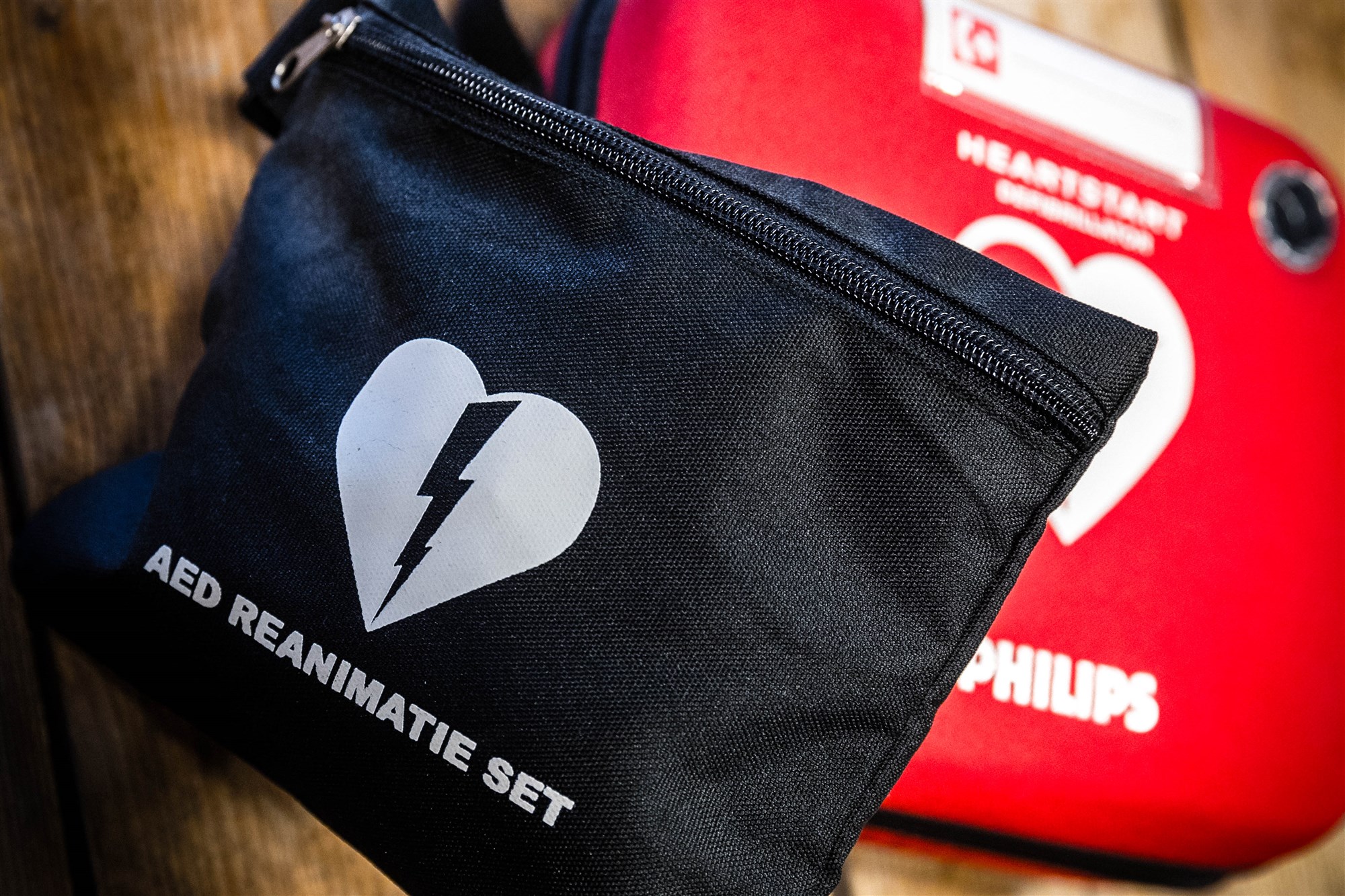 Bossche Florence strijdt voor een nieuwe AED in de Reit, wie helpt?